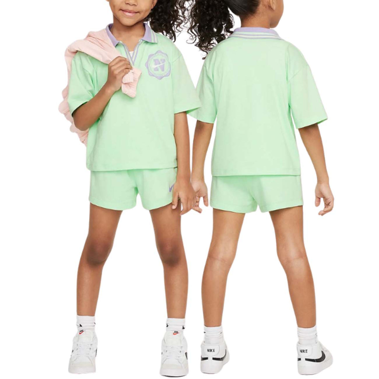 COMPLETO BAMBINA NIKE 36M010 E2E PANTALONCINOT-SHIRT