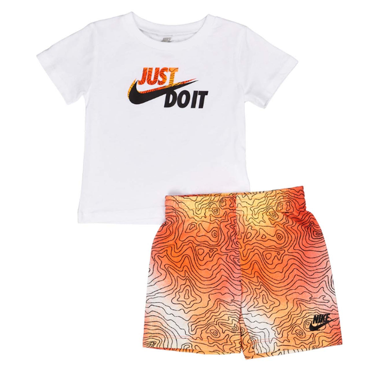 T-SHIRT + SHORT NIKE POUR ENFANTS COMPLET 86J506 66J506